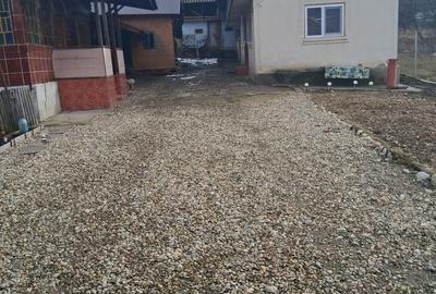 Casă cu 3 camere cu Teren 3000 Mp în Mihăești - 6