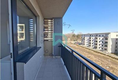 Apartament cu 3 camere decomandat în Tractorul - 3