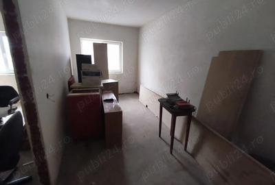 Garsonieră decomandată în Central - 8