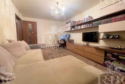 Apartament cu 3 camere decomandat, mobilat în Zorilor - 2