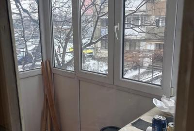 Apartament cu 2 camere semidecomandat în Craiovița Nouă - 5