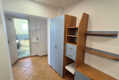 Apartament cu 3 camere decomandat, mobilat în Păcii - 19