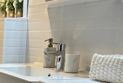 Apartament cu 2 camere decomandat în Herăstrău