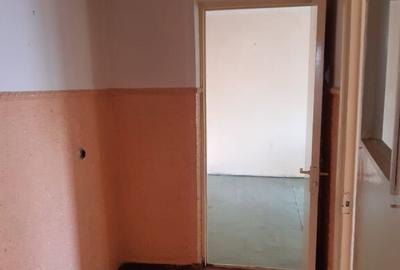 3camere, dec Pta Centrala, etaj 1 - 5