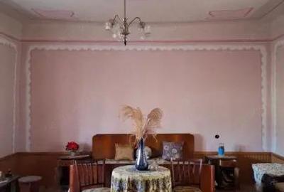 Casă cu 3 camere cu Teren 3600 Mp în Central - 17