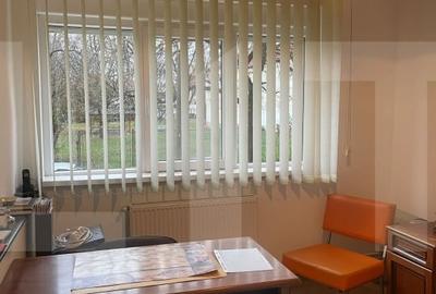 Cabinet Medical Ginecologie, 70 mp, centrul Complexului Studentesc - 7