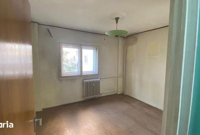 Apartament cu 3 camere decomandat în Tineretului - 13