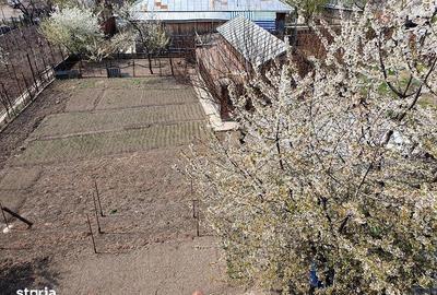 Casă cu 4 camere în Central - 2