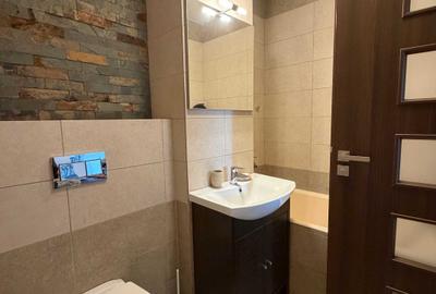Apartament cu 2 camere decomandat în Olimpia-Stadion - 2