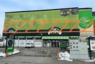 Spațiu comercial, de 355 mp, în Central - 4