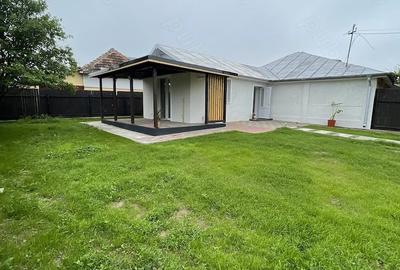 Casă cu 2 camere cu Teren 370 Mp în Păun - 4