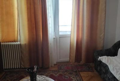 Apartament cu 3 camere decomandat în Central - 9