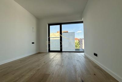 Vila cu 5 camere  *366mp* / Curte privată *315mp* / Pipera - Lake View - 29