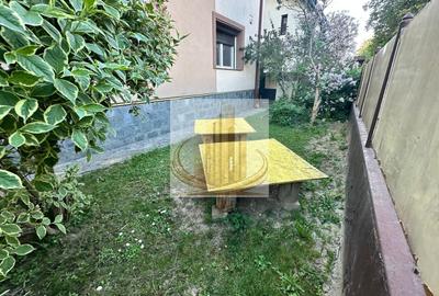 Casă individuală cu 12 camere cu Canalizare în Complex Studențesc - 42