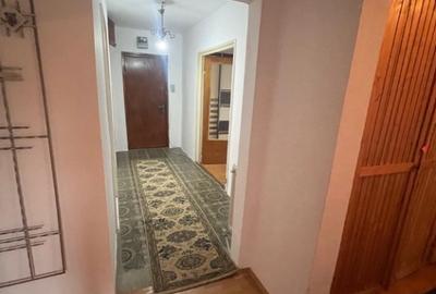 Apartament cu 5 camere decomandat în Miorița - 14