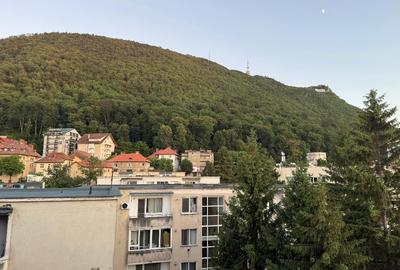 Apartament cu 2 camere semidecomandat în Centrul Istoric