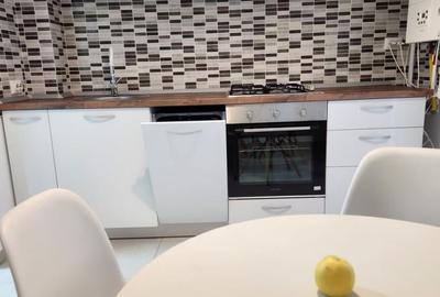 Apartament cu 2 camere decomandat, mobilat în Berceni - 2