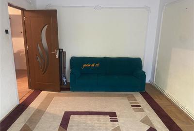 Apartament 3 camere , zona strada Longinescu , 67 mp , decom - 2