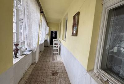 Casă cu 4 camere în Sântion - 8