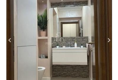 Apartament cu 3 camere decomandat în Central - 2