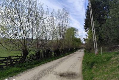 Teren de 719 mp, în Central - 3