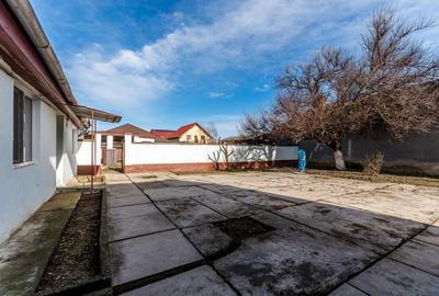 Casă cu 4 camere cu Canalizare în Micălaca - 1