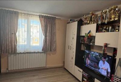 Apartament 2 cam dec Micro 21,et 10 - 1