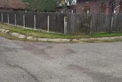 Casă cu 3 camere cu Teren 900 Mp în Bogata - 2