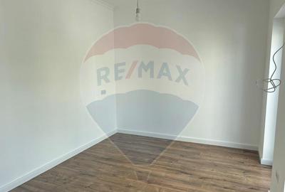 Spațiu comercial, de 40 mp, în Iosia - 3