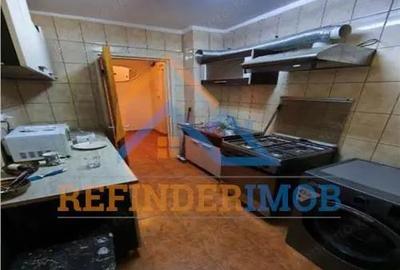 Vanzare apartament 3 camere zona Lujerului - 1