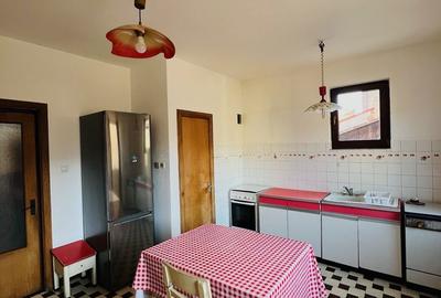 Casă cu 5 camere cu Canalizare în Bartolomeu - 6
