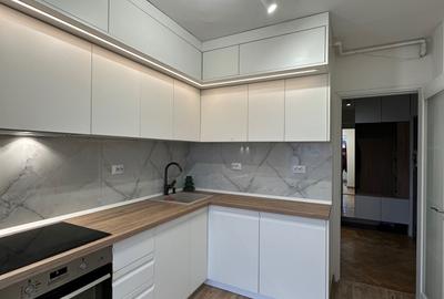 Apartament cu 3 camere decomandat în Aradului - 2