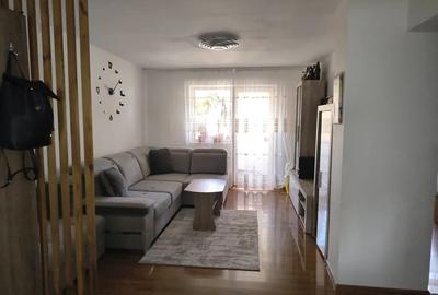 Vand apartament 3 camere in saveni - 2