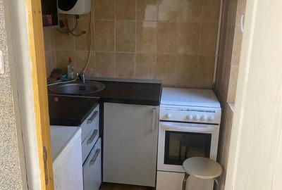 Garsonieră decomandată în Bartolomeu - 1