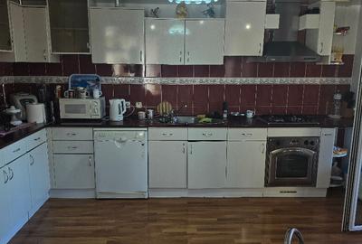 Casă cu 5 camere cu Teren 1159 Mp în Central - 4