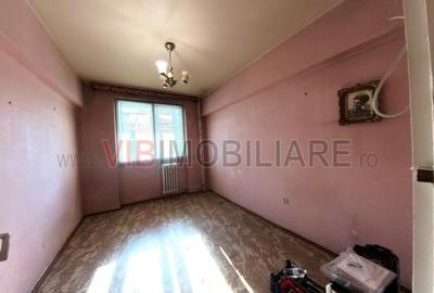 3 camere - decomandat - bucla Drumul Taberei - 4