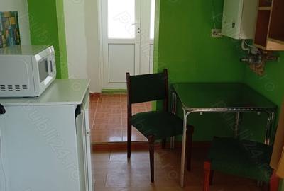 Casă cu 4 camere în Central - 1