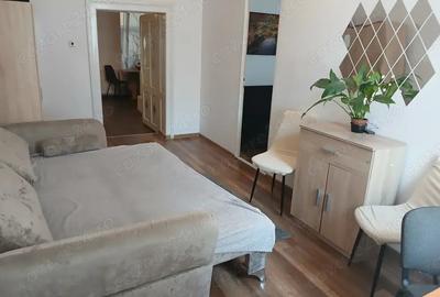 De inchiriat partament 2 camere Centru - 2