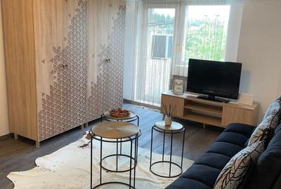 Garsoniera cu vedere la parcul Izvor, spatioasa, moderna - 2