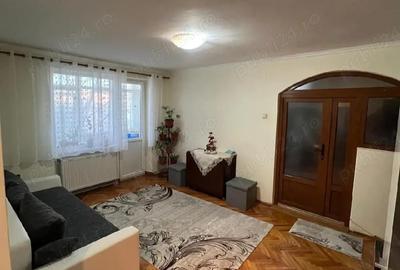 Apartament cu 2 camere semidecomandat în Central - 1