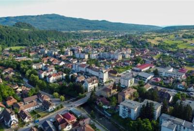 Spațiu comercial, de 324 mp, în Sovata - 12