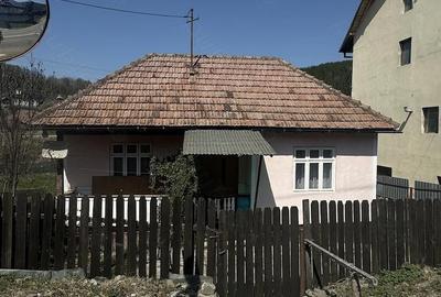 Casă cu Teren 860 Mp în Central - 4