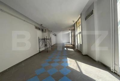 Spațiu comercial, de 230 mp, în Gării - 1