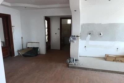 Apartament cu 3 camere decomandat în Precista - 3