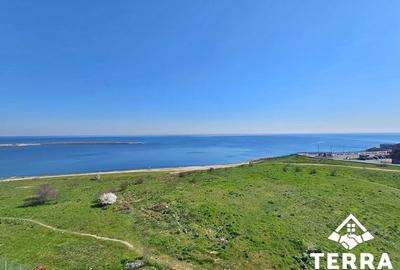 Apartament cu 3 camere decomandat, mobilat în Faleza Nord