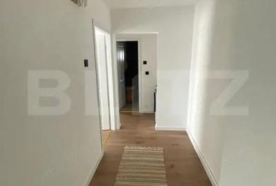 Apartament cu 3 camere decomandat în Rovine - 12