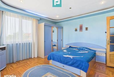 Casă cu Teren 3405 Mp în Sânmartin - 6