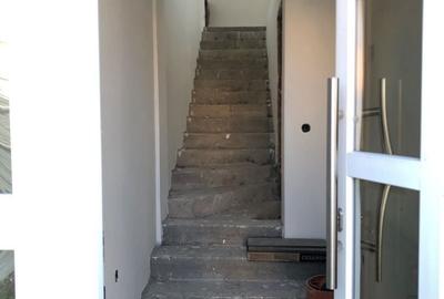 Casă individuală cu 5 camere cu Teren 950 Mp în Micro 17 - 8