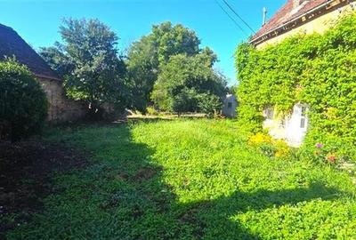 Casa cu acces, curte si gradina proprie, 1.000 mp teren, Central - Prejmer, Bras - 1