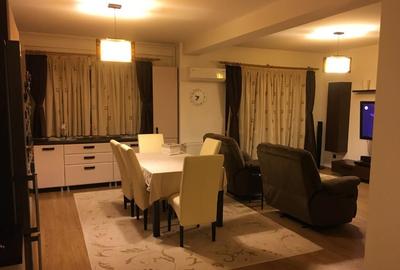 Apartament 3 camere, 2 bai, bloc nou zona 22 Decembrie